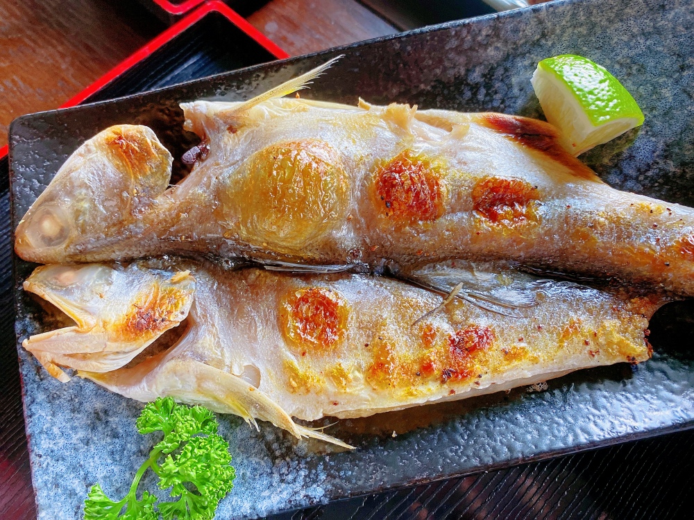 台北市陽明山美食推薦 京之最日式餐廳陽明山店｜天母古道旁的高CP值火鍋、定食、拉麵樣樣有，內用飲料及冰淇淋無限供應，附設停車場～