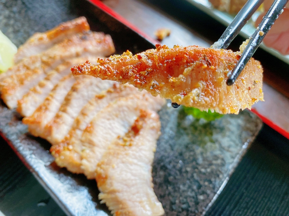 台北市陽明山美食推薦 京之最日式餐廳陽明山店｜天母古道旁的高CP值火鍋、定食、拉麵樣樣有，內用飲料及冰淇淋無限供應，附設停車場～