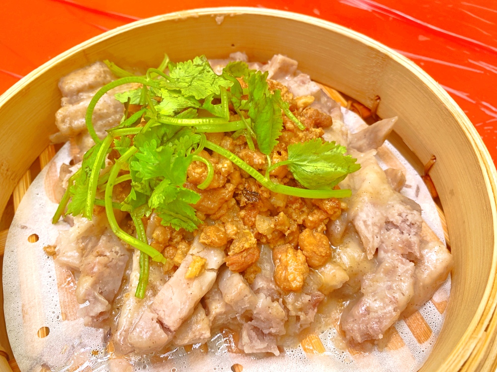 台北市陽明山土雞餐廳推薦｜頂湖小鎮陽明山竹子湖美食土雞，紫藤花季必訪，消費$200可抵停車 米粉湯免費招待～
