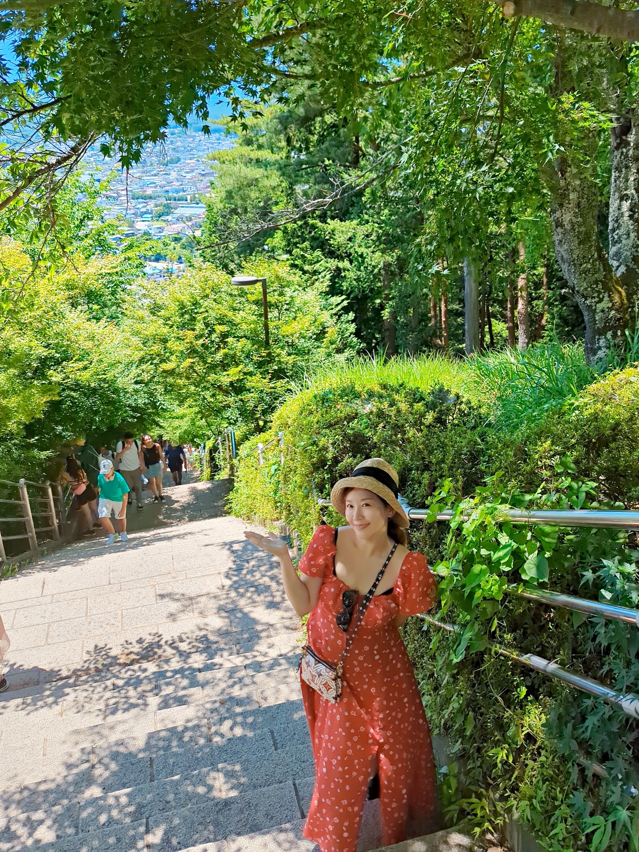 新倉富士淺間神社及忠靈塔，世界知名拍富士山的角度！河口湖必去免費景點，分享停車交通資訊