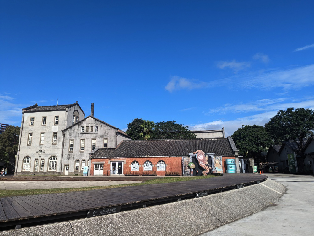 台北免費景點｜華山1914文化創意園區怎麼玩？藝文展覽、文創商品、美食餐廳超好逛