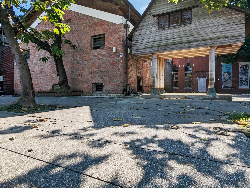 台北免費景點｜華山1914文化創意園區怎麼玩？藝文展覽、文創商品、美食餐廳超好逛