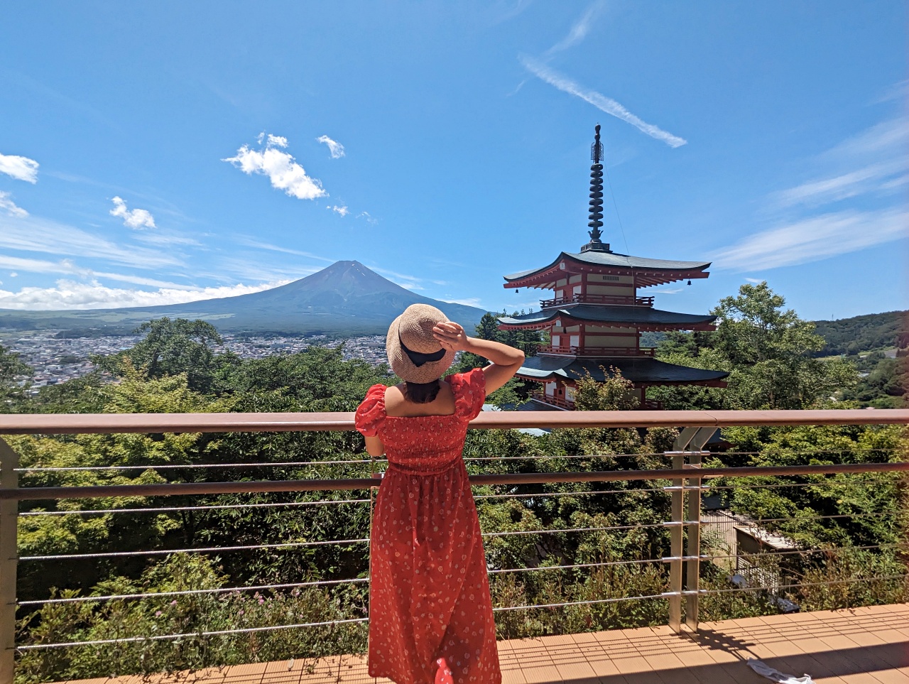 新倉富士淺間神社及忠靈塔，世界知名拍富士山的角度！河口湖必去免費景點，分享停車交通資訊