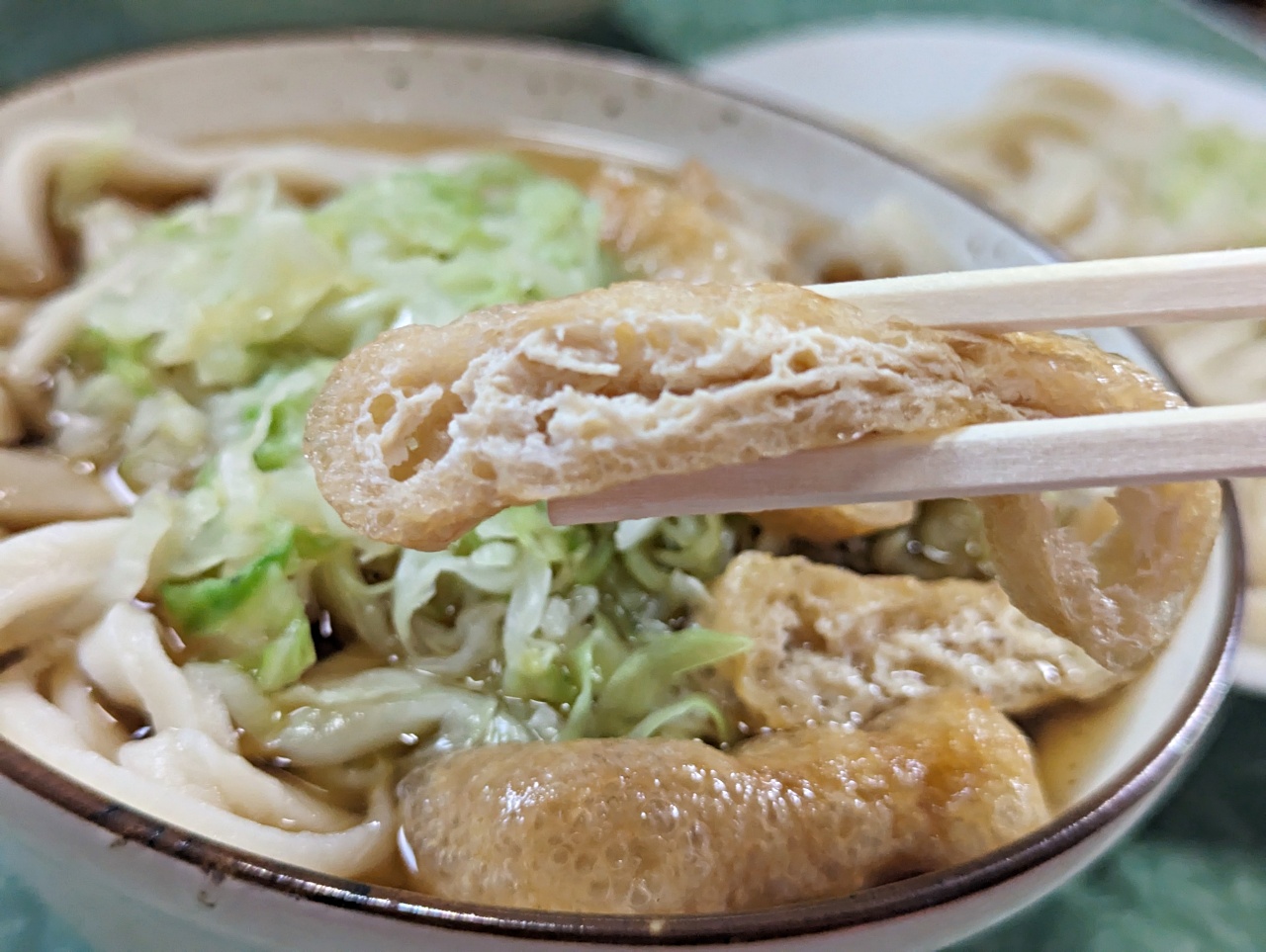河口湖必吃美食，櫻井烏龍麵在地人推薦！親子友善昭和風老店，超多漫畫家來朝聖的
