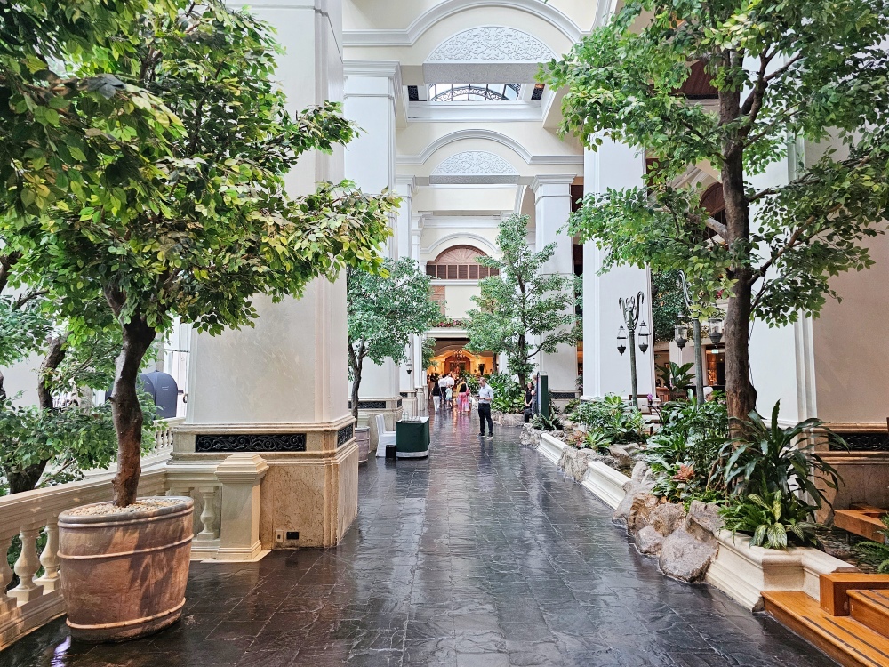 曼谷君悅酒店開箱(Grand Hyatt Erawan Bangkok),位置超好四面佛、BTS、各大商場,早餐也超豐盛 曼谷君悅酒店開箱(Grand Hyatt Erawan Bangkok),位置超好四面佛、BTS、各大商場,早餐也超豐盛