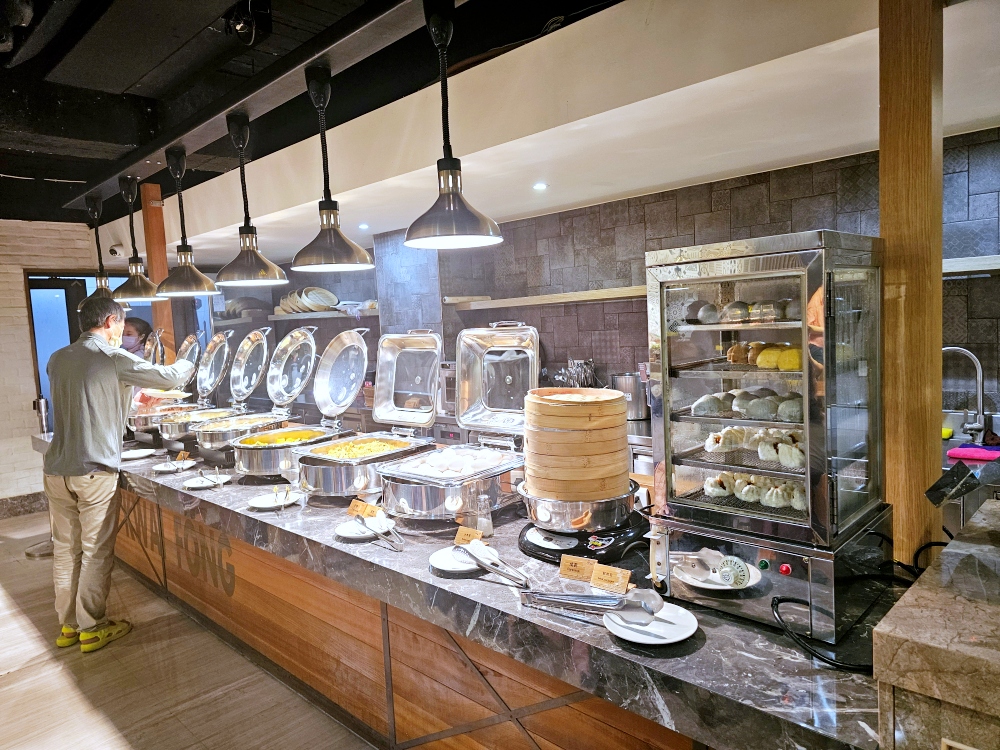 【嘉義蘭桂坊花園酒店評價開箱】下樓就到文化路夜市！高 CP 值、適合親子的市區住宿首選