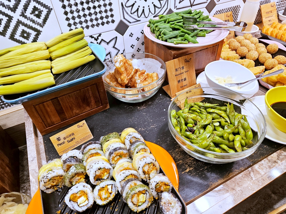 【嘉義蘭桂坊花園酒店評價開箱】下樓就到文化路夜市！高 CP 值、適合親子的市區住宿首選