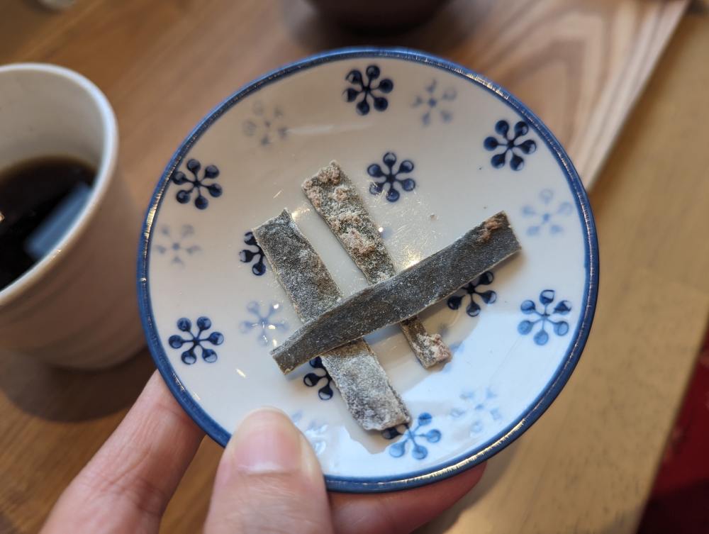河口湖車站美食推薦，走路1分鐘即可抵達，Cafe Tsuchiura享受咖啡Ｘ富士山美景的小確幸